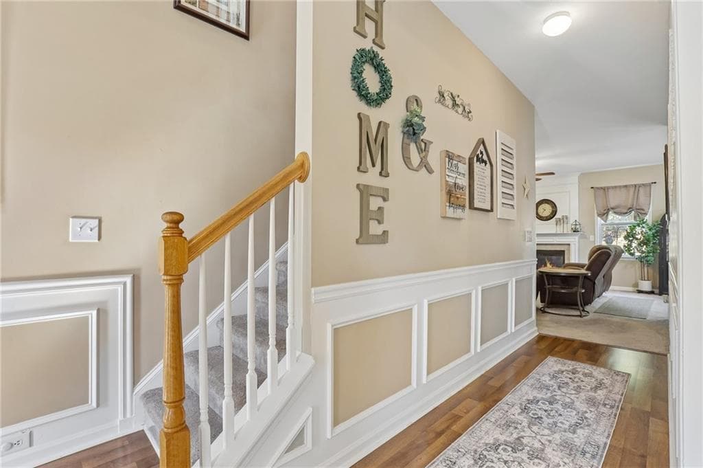 5 bedroom, 3 bathroom, 2,380 sq ft single family residence for sale at 150 Mill Creek Drive, Canton, GA 30115 — photo 3