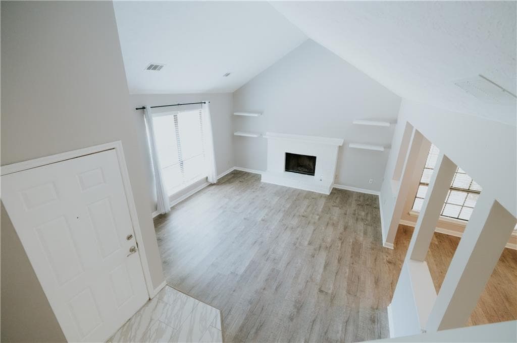 2 bedroom, 2 bathroom, 1,739 sq ft duplex for rent at 1256 Minhinette Drive, Roswell, GA 30075 for $2,500 a month — photo 7