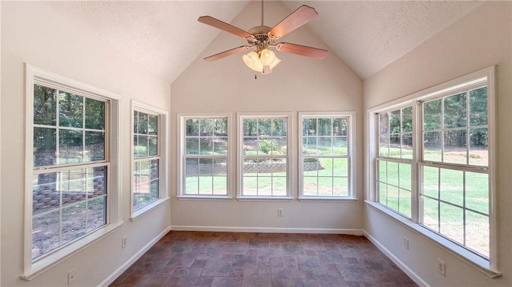 3 bedroom, 2 bathroom, 1,922 sq ft single family residence for sale at 567 Deadwood Trail, Locust Grove, GA 30248 — photo 9