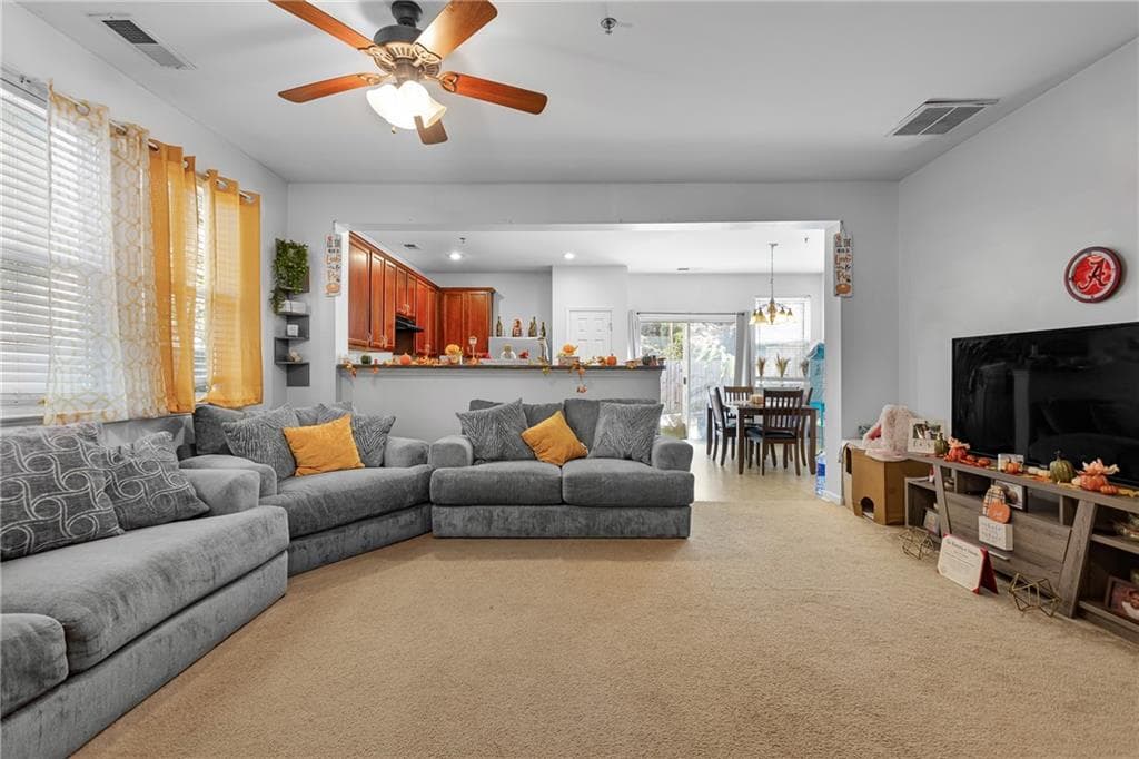 3 bedroom, 3 bathroom, 1,518 sq ft townhouse for sale at 174 Ellis Drive, Conyers, GA 30012 — photo 5