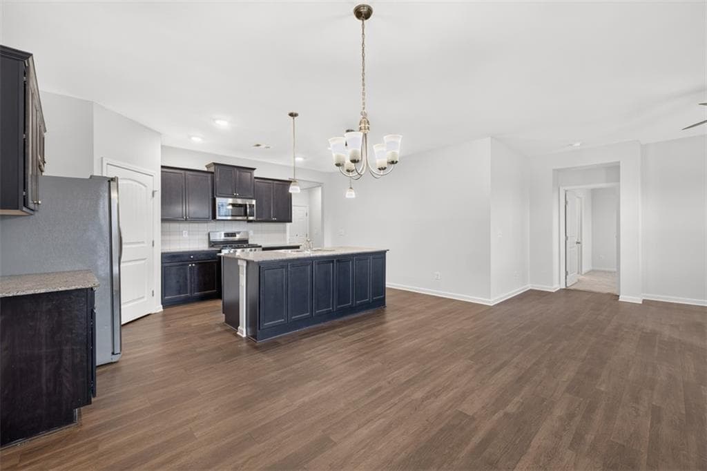 4 bedroom, 2 bathroom, 1,765 sq ft single family residence under contract at 6750 Star Gaze Court, Flowery Branch, GA 30542 — photo 9
