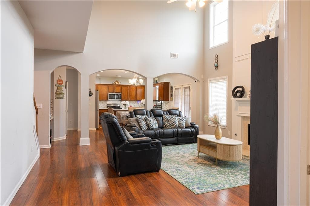 5 bedroom, 4 bathroom, 2,908 sq ft single family residence for sale at 531 Rock Elm Drive, Auburn, GA 30011 — photo 5