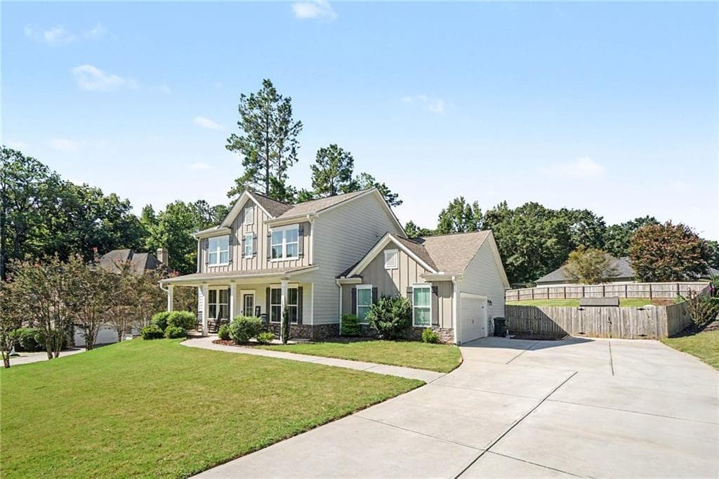 4 bedroom, 3 bathroom, 2,501 sq ft single family residence for sale at 45 Crabapple Ridge Drive, Oxford, GA 30054 — photo 6