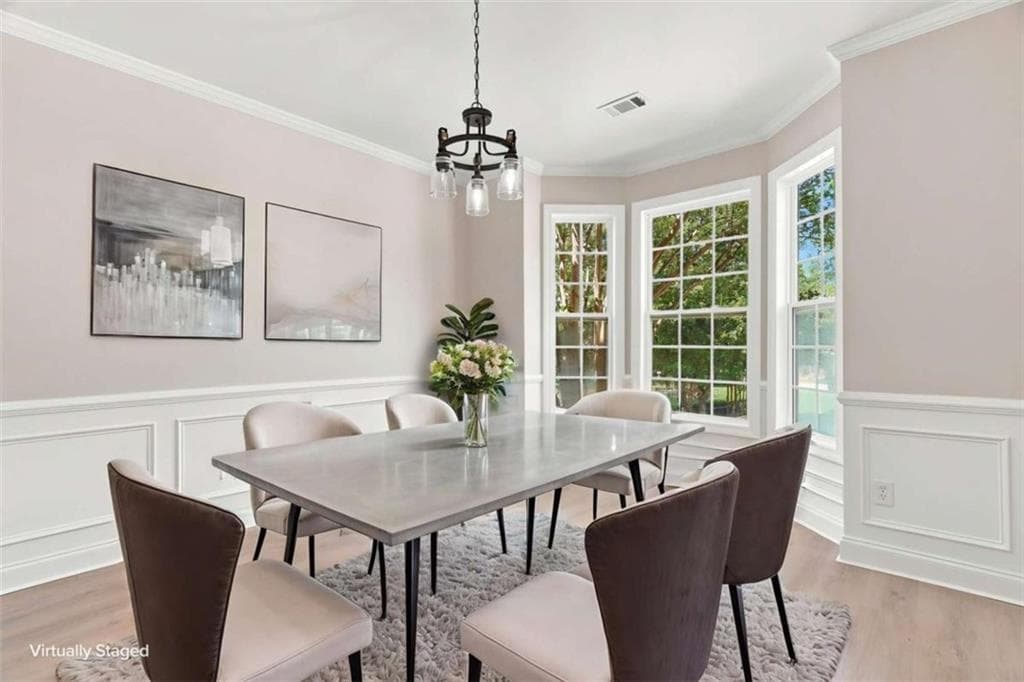 3 bedroom, 4 bathroom, 1,620 sq ft townhouse under contract at 9051 Bayrose Circle, East Point, GA 30344 — photo 3