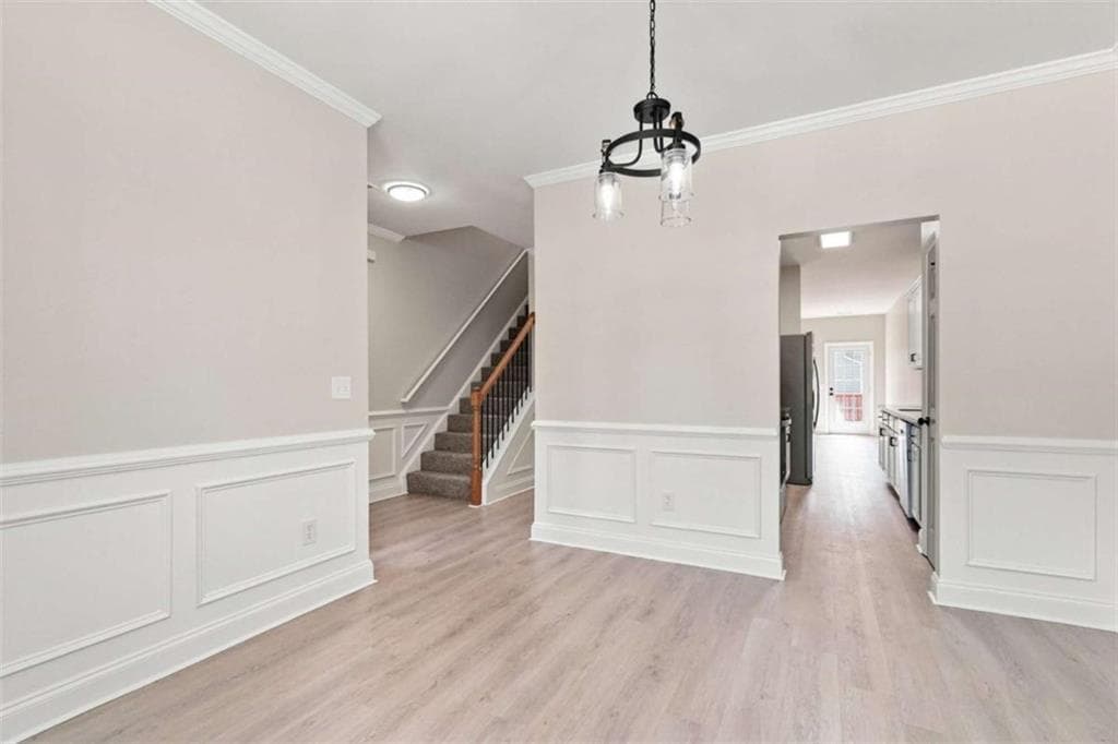 3 bedroom, 4 bathroom, 1,620 sq ft townhouse under contract at 9051 Bayrose Circle, East Point, GA 30344 — photo 8