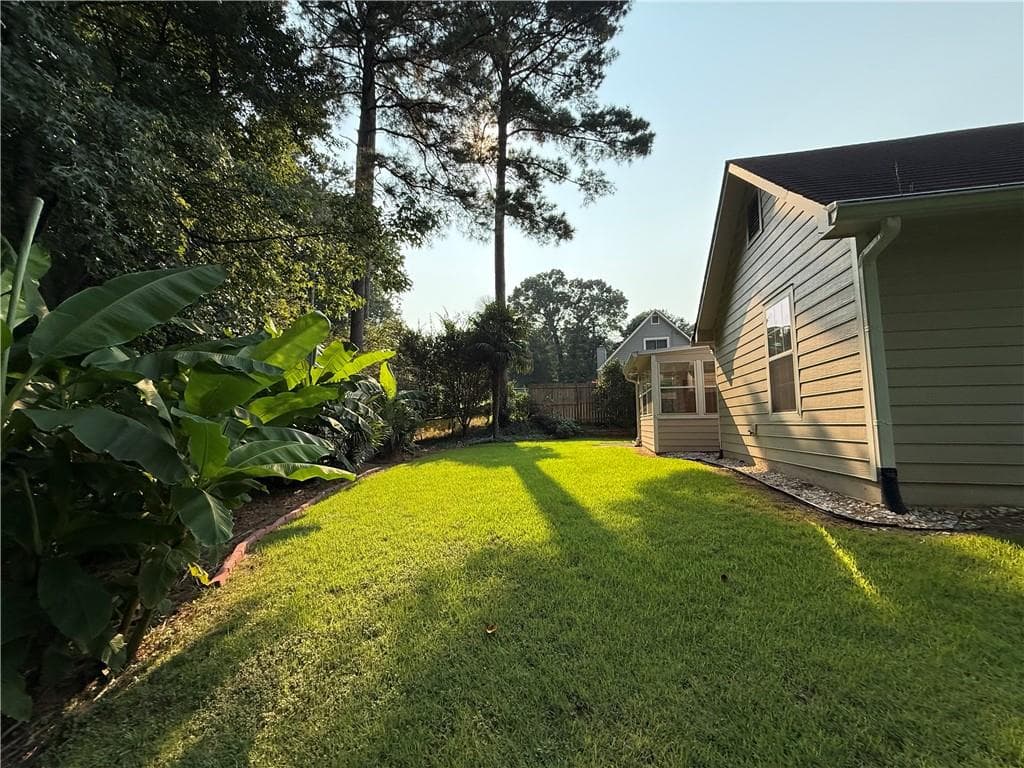 3 bedroom, 2 bathroom, 1,232 sq ft single family residence for rent at 3897 SADDLECREEK Drive, Douglasville, GA 30135 for $2,150 a month — photo 6