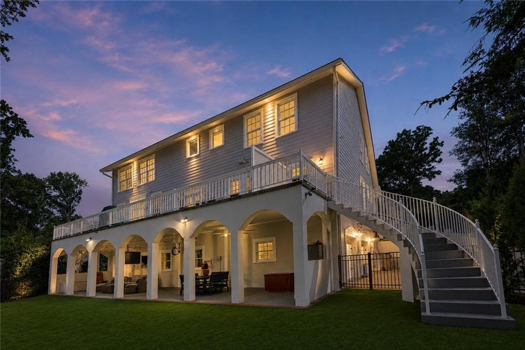 4 bedroom, 5 bathroom, 4,927 sq ft single family residence for sale at 4120 Willow Trace, Gainesville, GA 30506 — photo 5