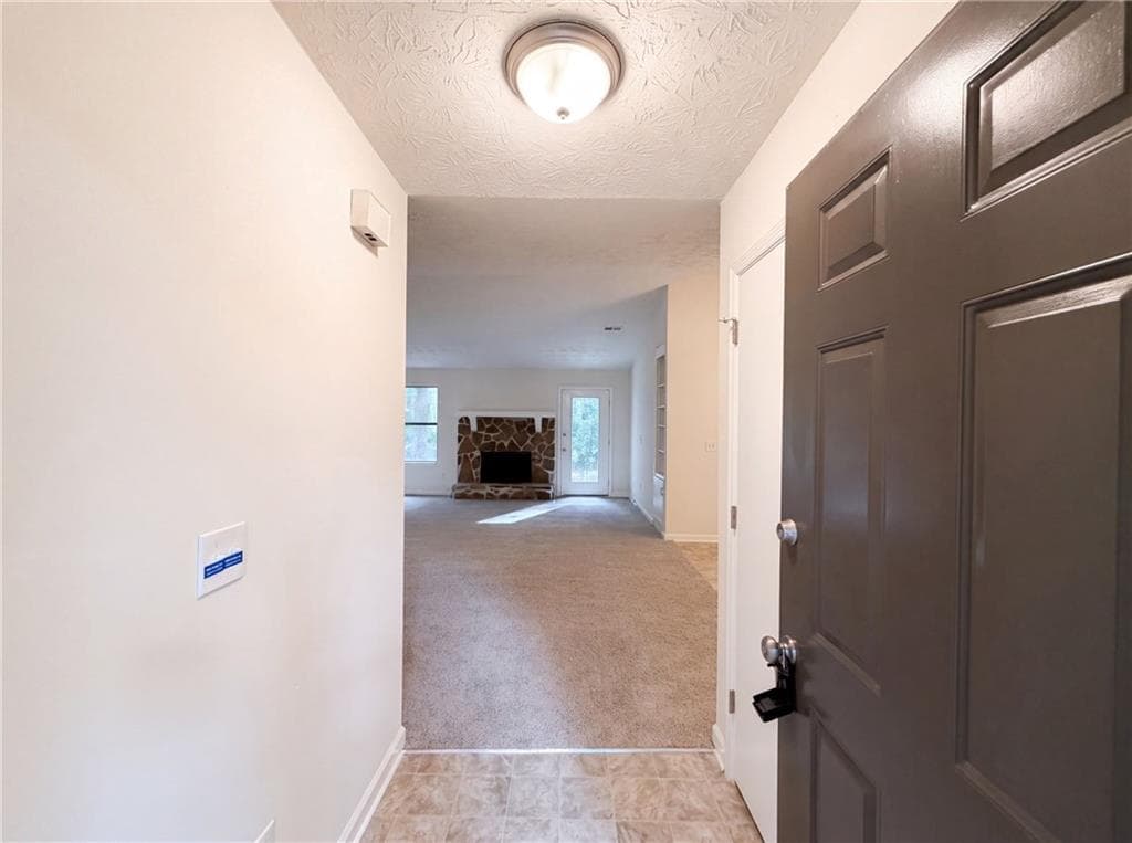 3 bedroom, 2 bathroom, 1,590 sq ft single family residence for sale at 670 Marsh Court, Jonesboro, GA 30238 — photo 6