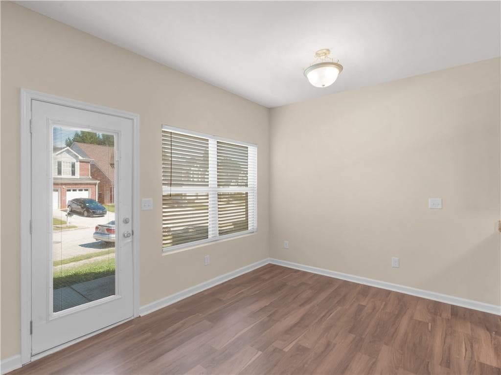 4 bedroom, 3 bathroom, 2,079 sq ft single family residence for sale at 1244 Faye Court, Mcdonough, GA 30253 — photo 6