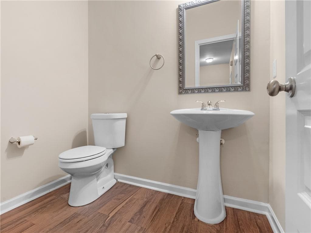 4 bedroom, 3 bathroom, 2,079 sq ft single family residence for sale at 1244 Faye Court, Mcdonough, GA 30253 — photo 8