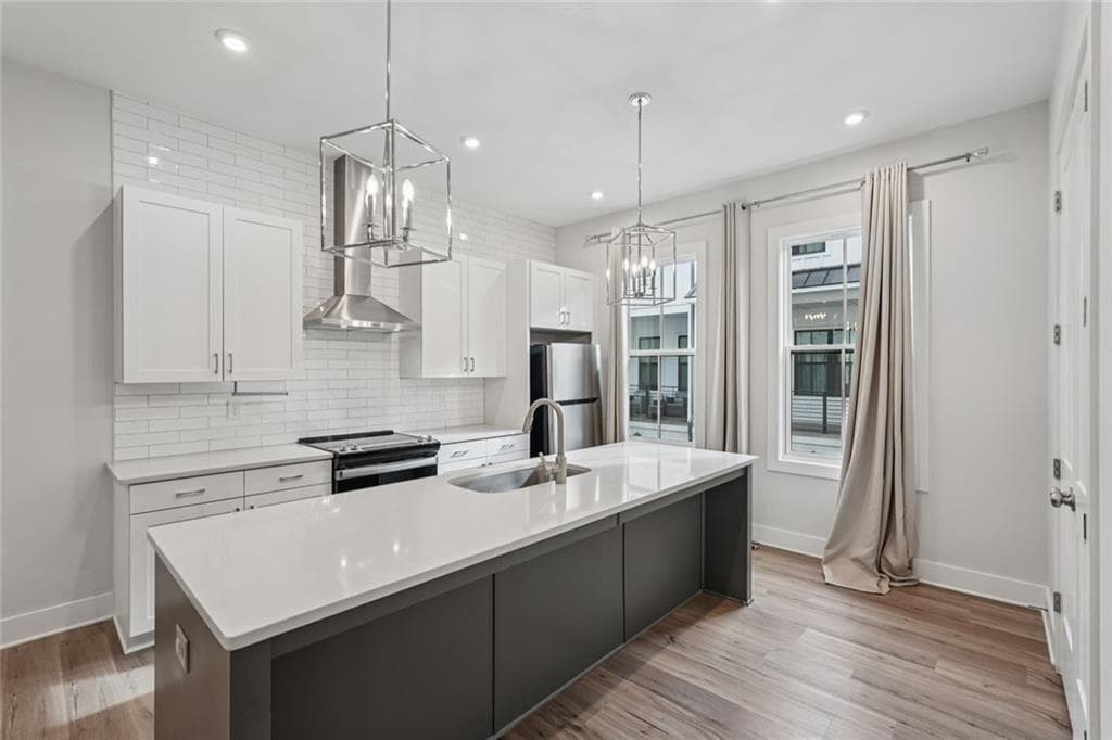 3 bedroom, 3 bathroom, 1,306 sq ft townhouse sold at 193 Chestnut Circle 38, Atlanta, GA 30342
