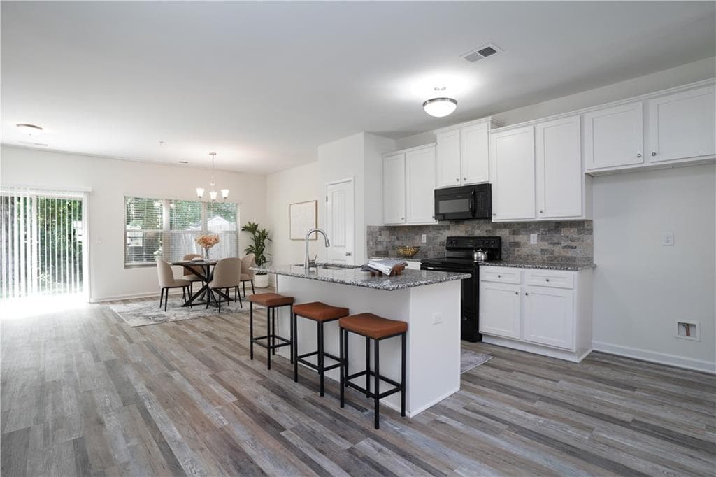 3 bedroom, 3 bathroom, 1,634 sq ft townhouse under contract at 1565 Iris Walk, Jonesboro, GA 30238 — photo 6