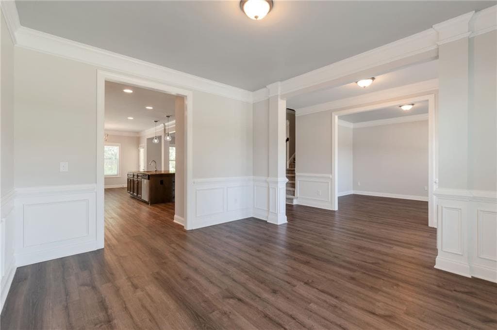 5 bedroom, 4 bathroom, 3,575 sq ft single family residence under contract at 2080 Marlborough Drive, Bethlehem, GA 30620 — photo 9
