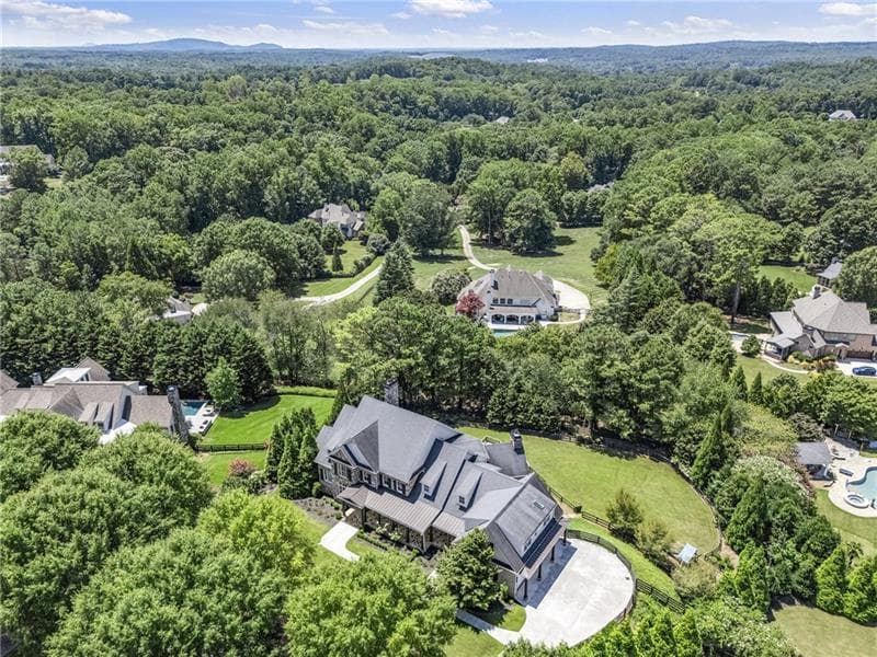 8 bedroom, 11 bathroom, 11,312 sq ft single family residence for sale at 13980 Haystack Lane, Milton, GA 30004 — photo 7