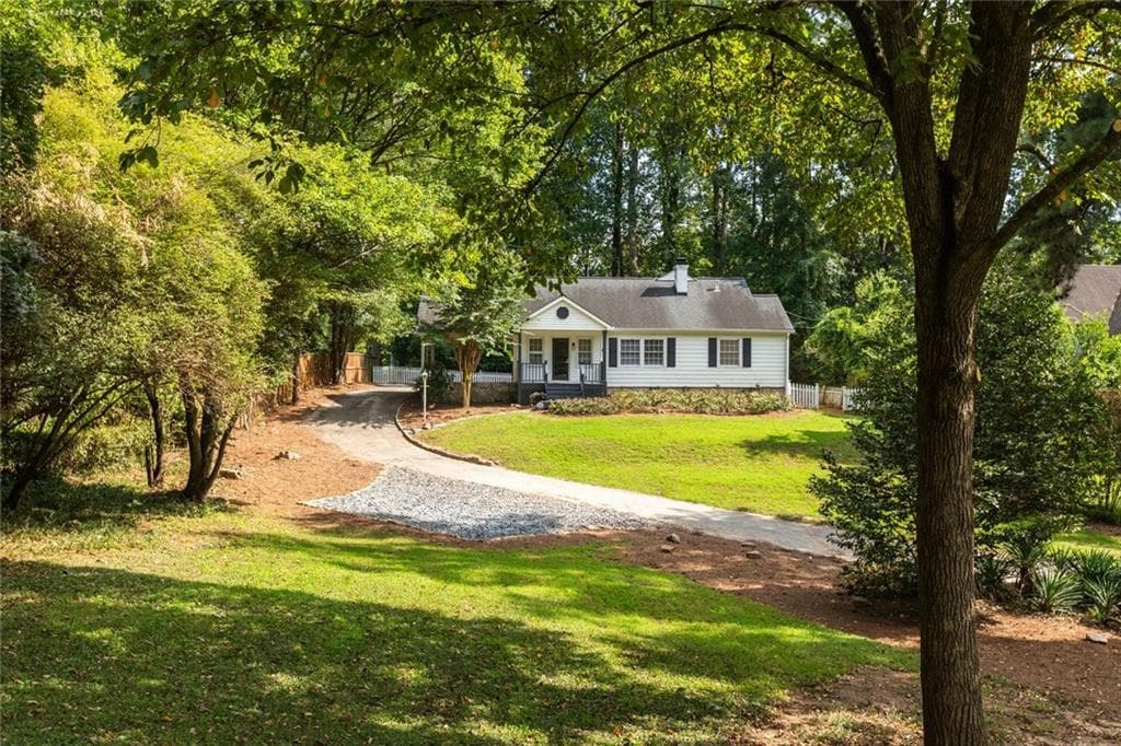5 bedroom, 5 bathroom, 3,100 sq ft single family residence for rent at 1311 Roxboro Drive, Atlanta, GA 30324 for $4,950 a month — photo 1 of 58