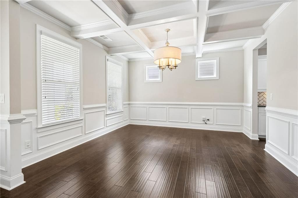 4 bedroom, 4 bathroom, 3,328 sq ft single family residence for sale at 7110 Sailaway Drive, Flowery Branch, GA 30542 — photo 7
