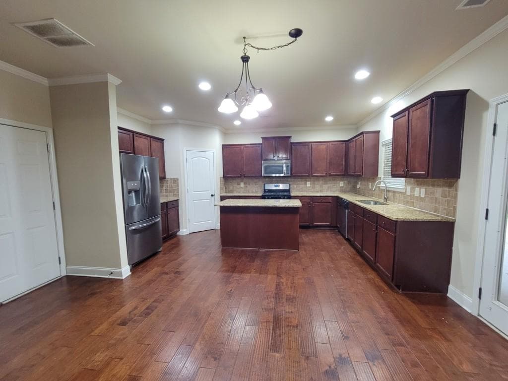 5 bedroom, 4 bathroom, 2,840 sq ft single family residence under contract at 1471 Primrose Park Road, Sugar Hill, GA 30518 — photo 10
