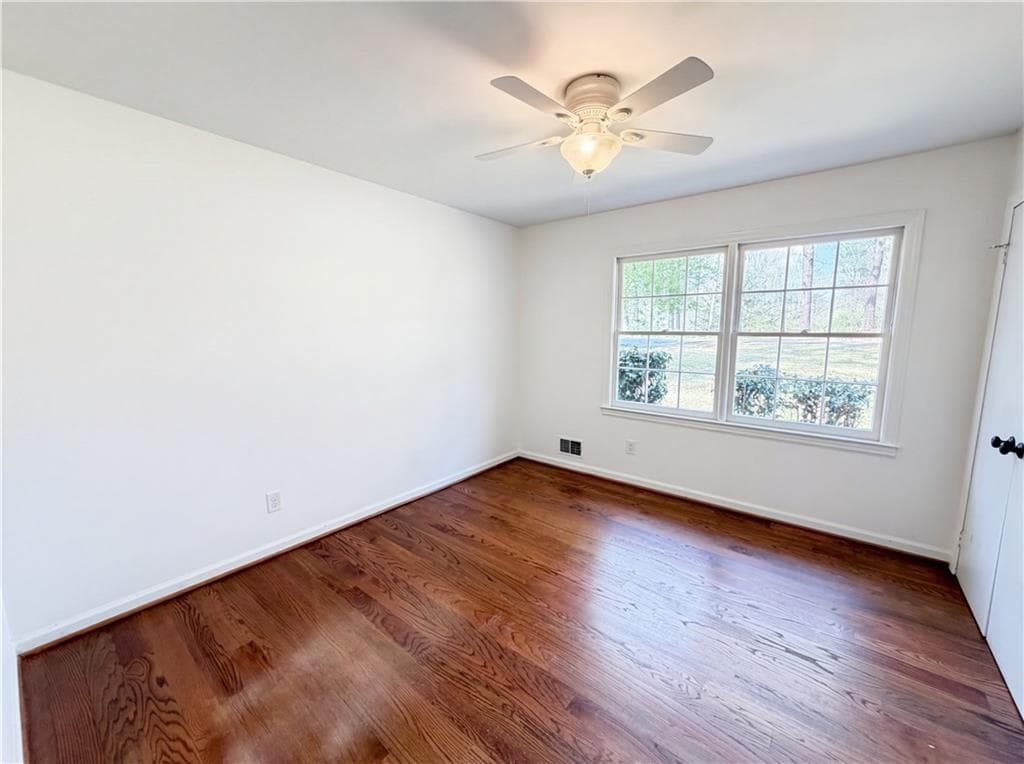 3 bedroom, 3 bathroom, 3,000 sq ft single family residence for sale at 174 Lovelace Lane, Ball Ground, GA 30107 — photo 10