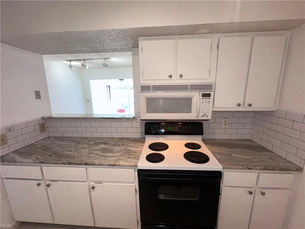 1 bedroom, 1 bathroom, 794 sq ft condominium for sale at 1407 Wingate Way, Sandy Springs, GA 30350 — photo 8
