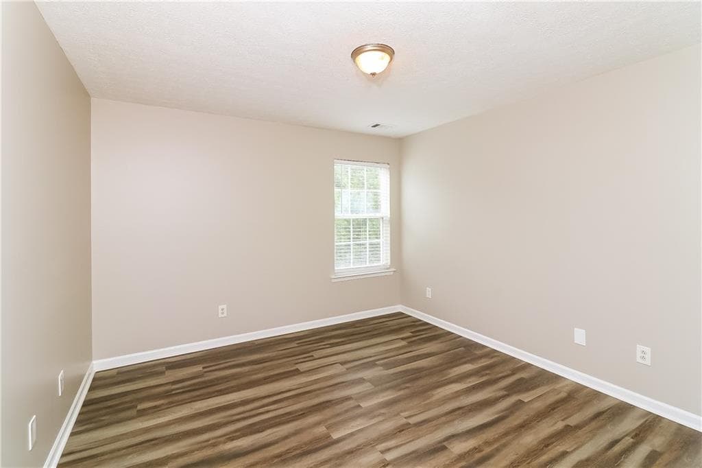 3 bedroom, 3 bathroom, 1,360 sq ft single family residence for rent at 127 Silver Fox Trail, Dallas, GA 30157 for $1,790 a month — photo 7