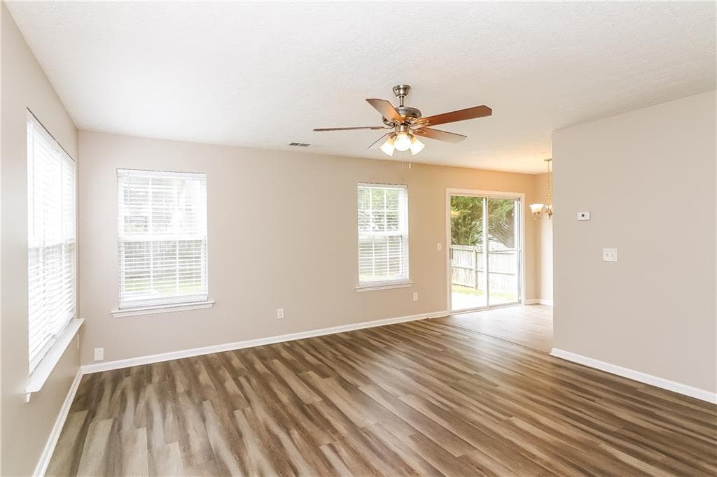 3 bedroom, 3 bathroom, 1,360 sq ft single family residence for rent at 127 Silver Fox Trail, Dallas, GA 30157 for $1,790 a month — photo 9