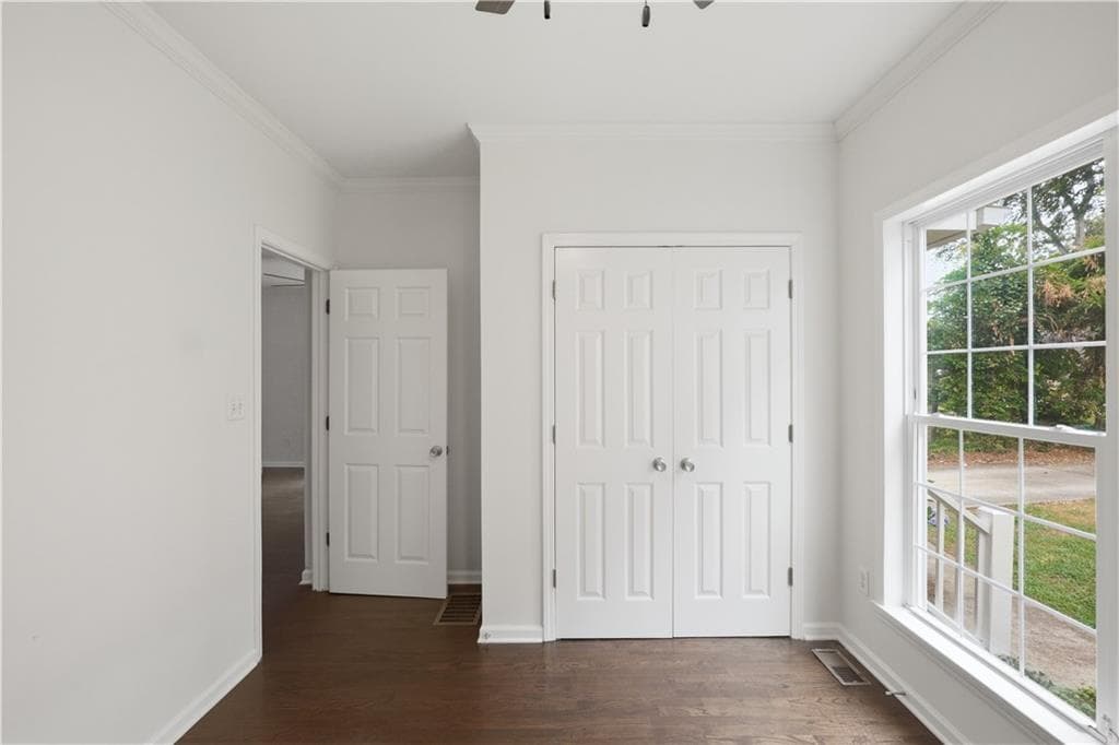 4 bedroom, 3 bathroom, 1,680 sq ft single family residence for sale at 1575 Liberty Avenue, Atlanta, GA 30317 — photo 9