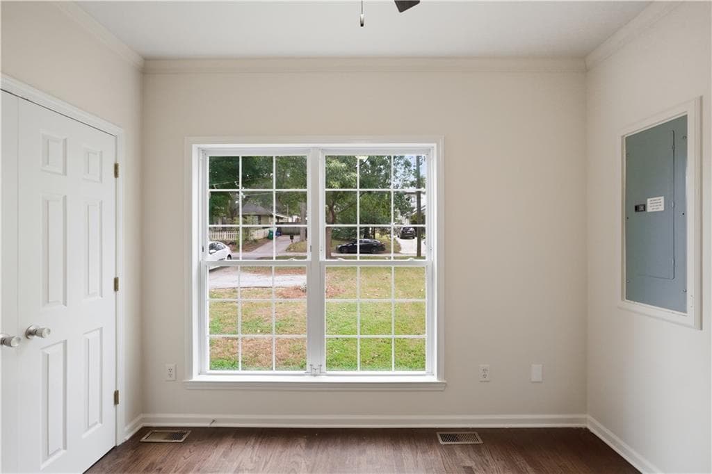 4 bedroom, 3 bathroom, 1,680 sq ft single family residence for sale at 1575 Liberty Avenue, Atlanta, GA 30317 — photo 10