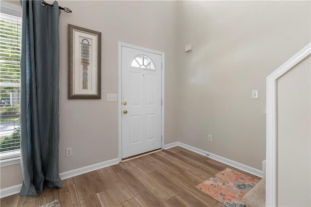 3 bedroom, 3 bathroom, 1,952 sq ft townhouse for sale at 116 Kenninghall Court 43, Smyrna, GA 30082 — photo 6