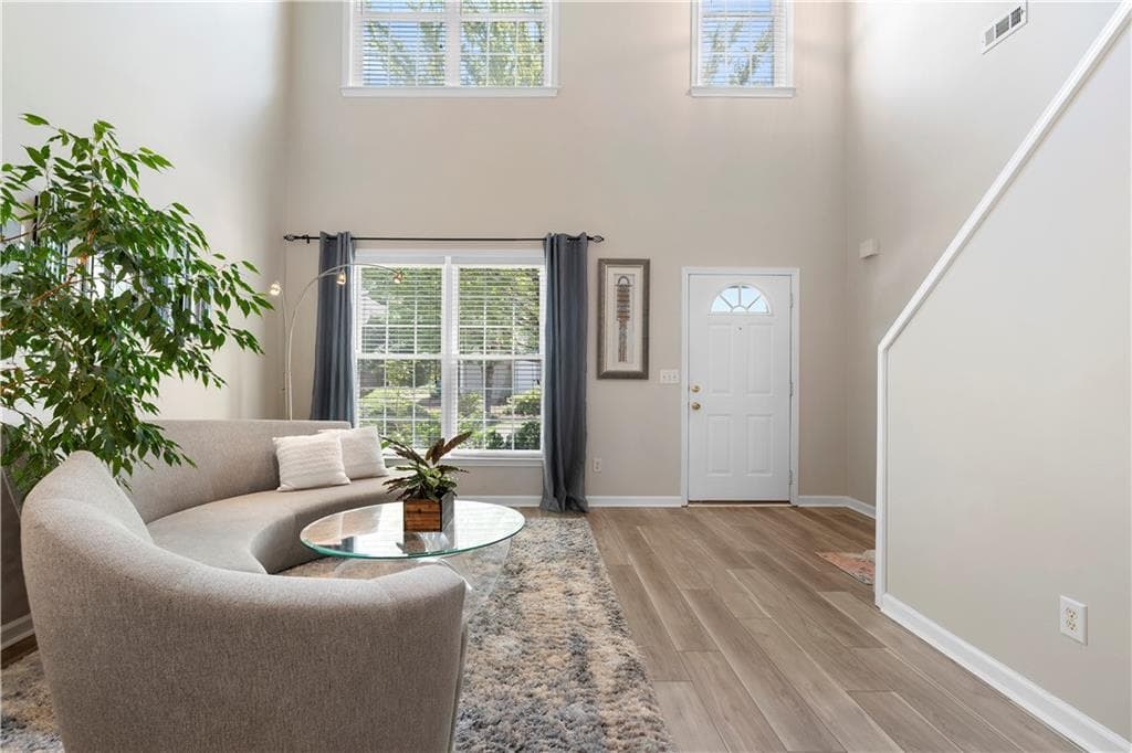 3 bedroom, 3 bathroom, 1,952 sq ft townhouse for sale at 116 Kenninghall Court 43, Smyrna, GA 30082 — photo 8