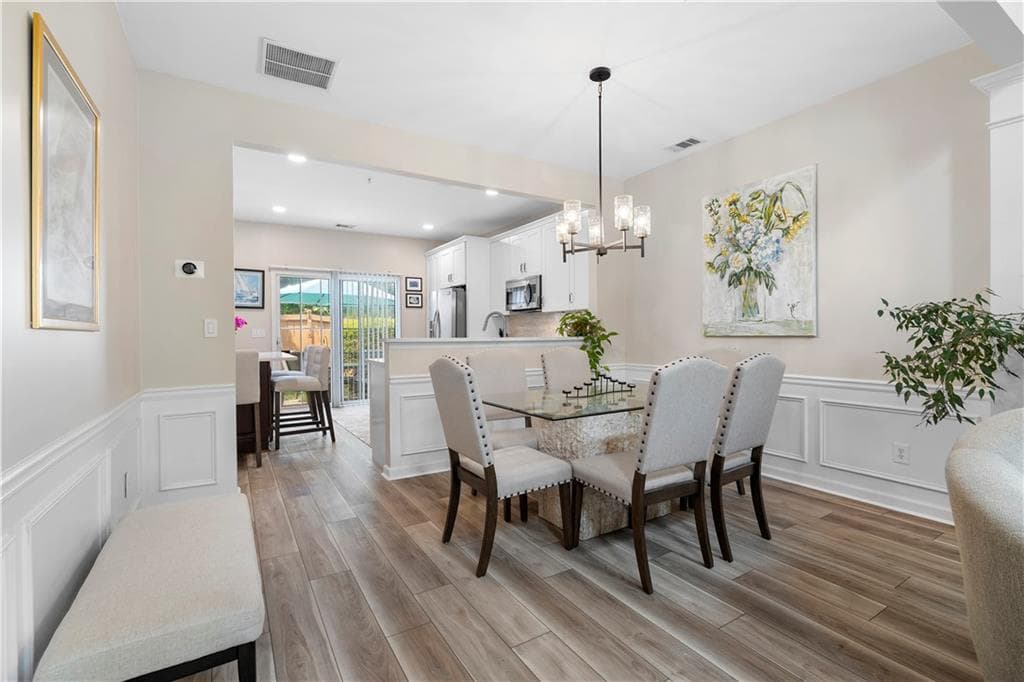 3 bedroom, 3 bathroom, 1,952 sq ft townhouse for sale at 116 Kenninghall Court 43, Smyrna, GA 30082 — photo 10