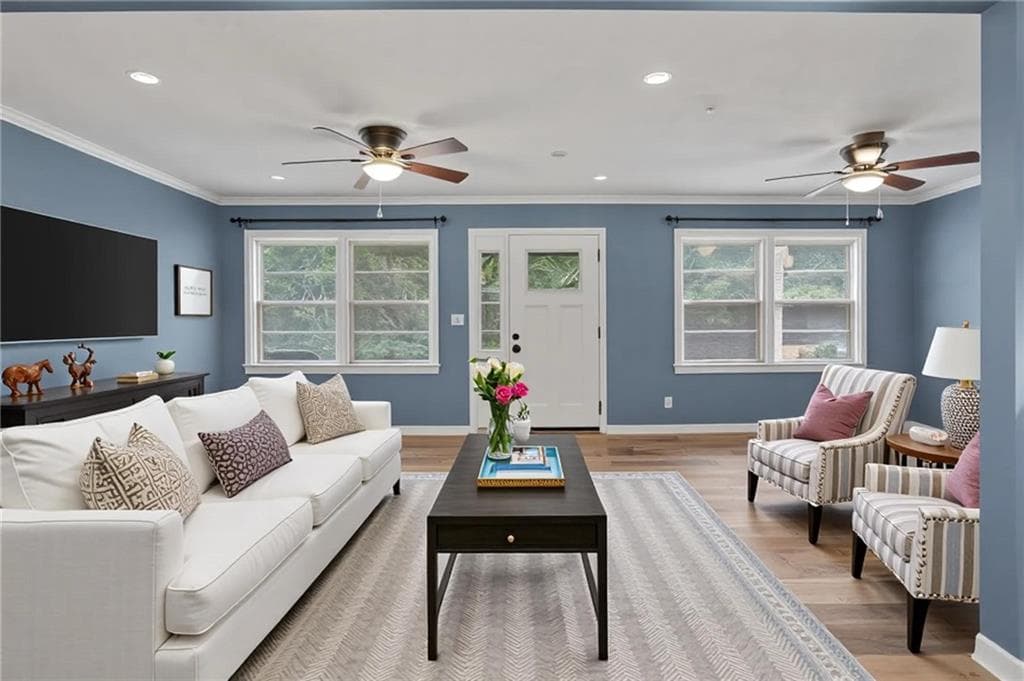 3 bedroom, 2 bathroom, 1,182 sq ft single family residence under contract at 110 Westmoreland Drive, Griffin, GA 30223 — photo 2