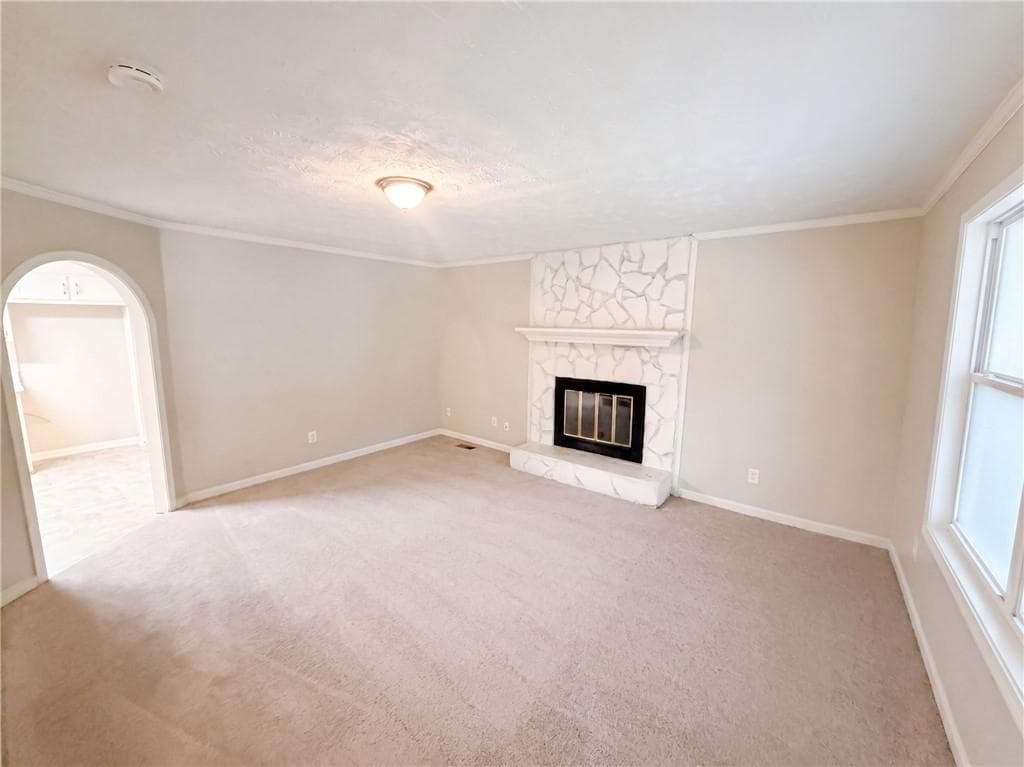 3 bedroom, 3 bathroom, 2,290 sq ft single family residence for sale at 4628 Sapling Court, Douglasville, GA 30135 — photo 3