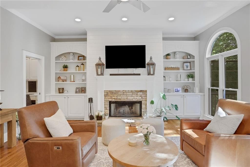 5 bedroom, 5 bathroom, 5,382 sq ft single family residence for sale at 4215 Little Falls Drive, Cumming, GA 30041 — photo 10