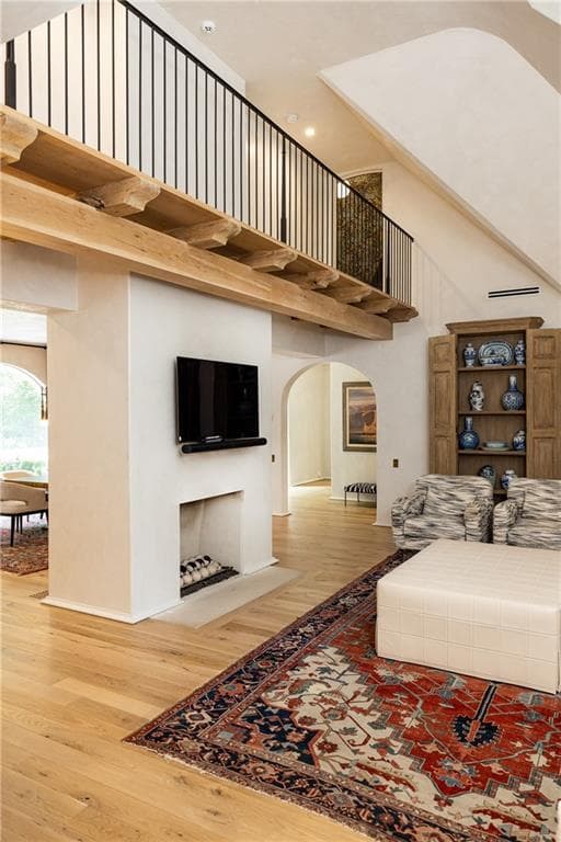 4 bedroom, 7 bathroom, 5,497 sq ft single family residence for sale at 300 Blackland Road, Atlanta, GA 30342 — photo 9