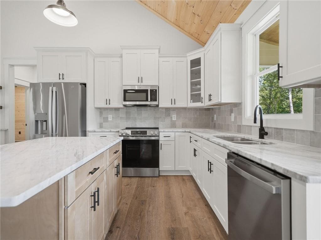 3 bedroom, 2 bathroom, 1,311 sq ft single family residence under contract at 1521 Azure Lane, Ranger, GA 30734 — photo 9
