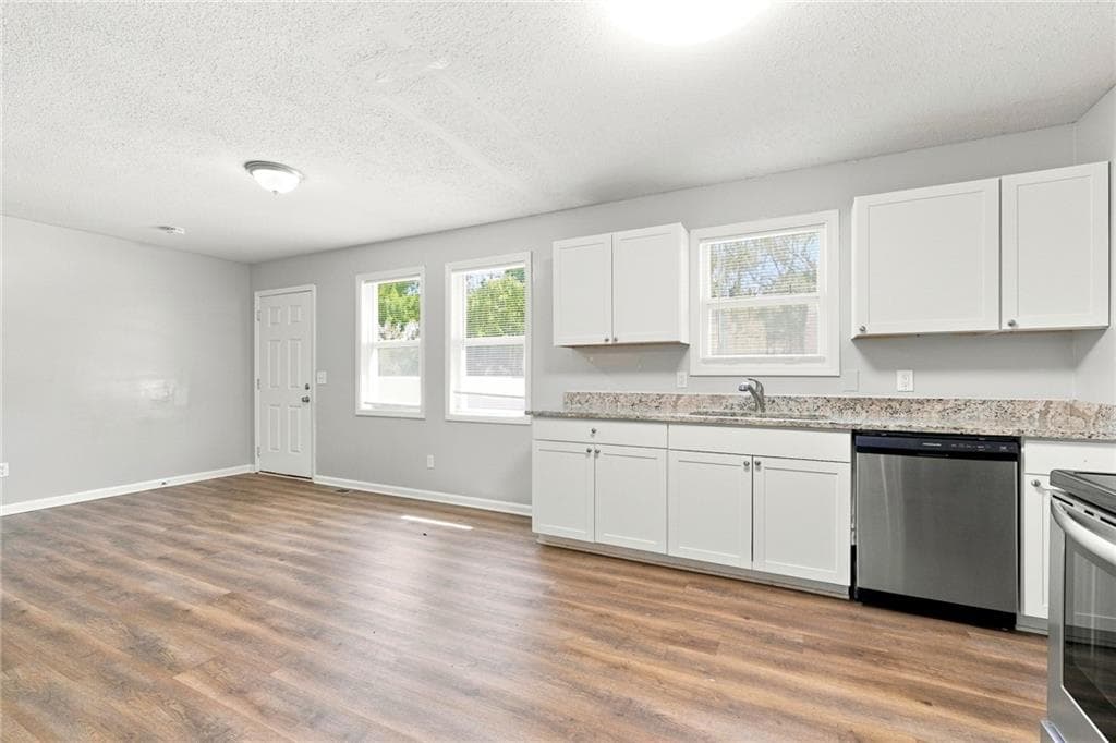 3 bedroom, 2 bathroom, 1,204 sq ft single family residence for rent at 715 W Creek Circle, Monroe, GA 30655 for $1,385 a month — photo 6