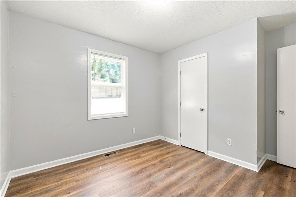 3 bedroom, 2 bathroom, 1,204 sq ft single family residence for rent at 715 W Creek Circle, Monroe, GA 30655 for $1,385 a month — photo 9