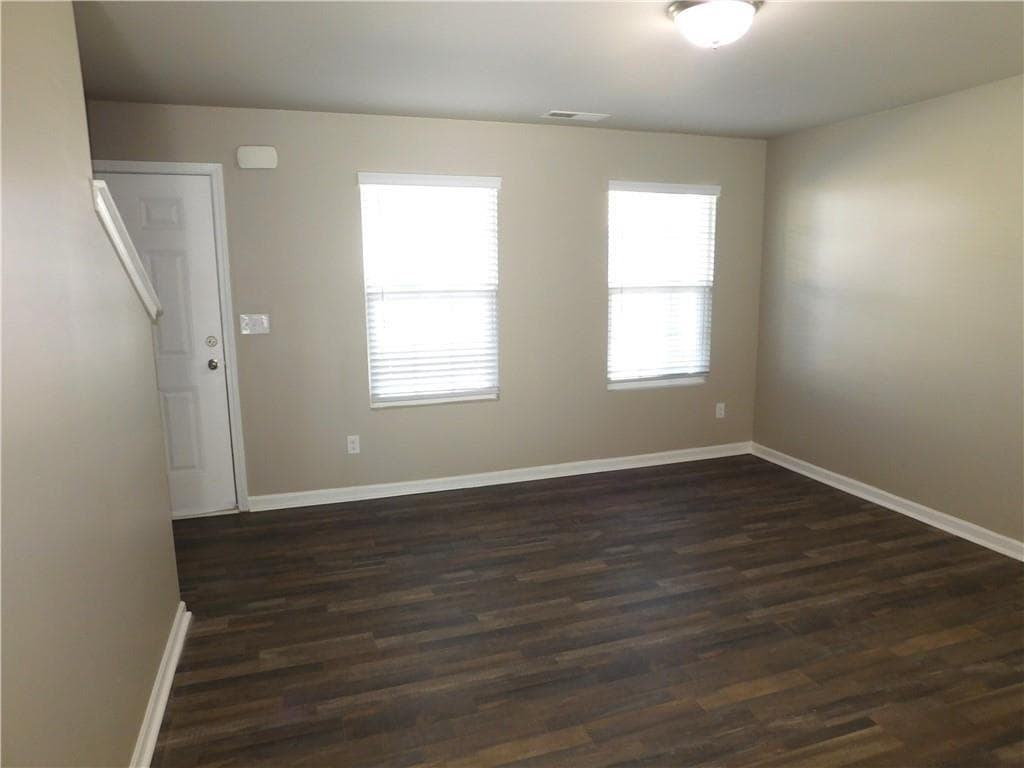 4 bedroom, 3 bathroom, 1,774 sq ft single family residence for rent at 343 Indian Lake Trail, Villa Rica, GA 30180 for $1,895 a month — photo 4