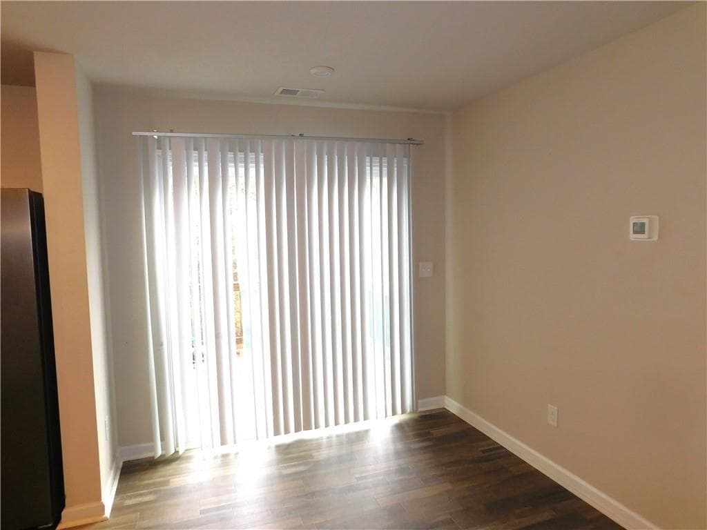 4 bedroom, 3 bathroom, 1,774 sq ft single family residence for rent at 343 Indian Lake Trail, Villa Rica, GA 30180 for $1,895 a month — photo 10