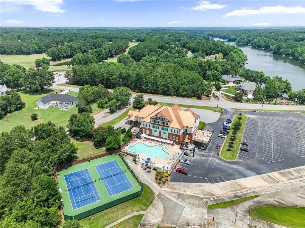 3 bedroom, 3 bathroom, 2,348 sq ft single family residence for sale at 925 Champions Way, Mcdonough, GA 30252 — photo 8