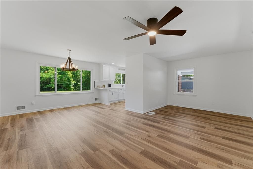 3 bedroom, 2 bathroom, 1,305 sq ft single family residence for sale at 3282 Old Snapping Shoals Road, Mcdonough, GA 30252 — photo 6