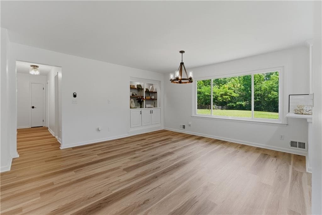 3 bedroom, 2 bathroom, 1,305 sq ft single family residence for sale at 3282 Old Snapping Shoals Road, Mcdonough, GA 30252 — photo 8