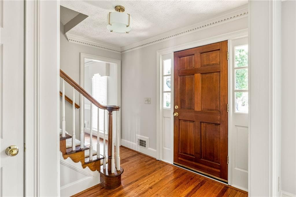 4 bedroom, 3 bathroom, 2,631 sq ft single family residence under contract at 2311 Soaring Lane, Lawrenceville, GA 30044 — photo 4