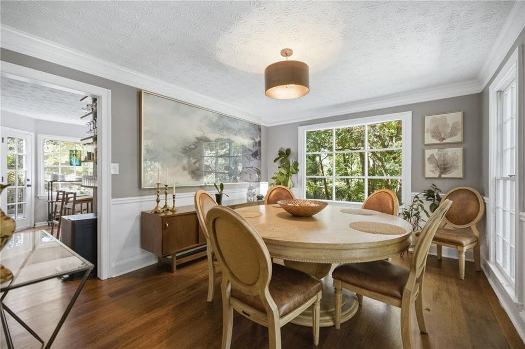 3 bedroom, 3 bathroom, 2,537 sq ft single family residence for sale at 4748 Coppedge Court, Peachtree Corners, GA 30096 — photo 9
