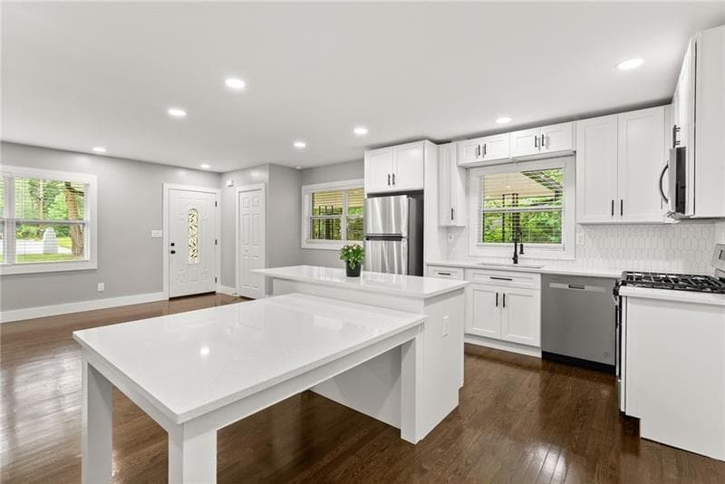3 bedroom, 1 bathroom, 1,092 sq ft single family residence under contract at 2253 Bonnybrook Way, Atlanta, GA 30311 — photo 9