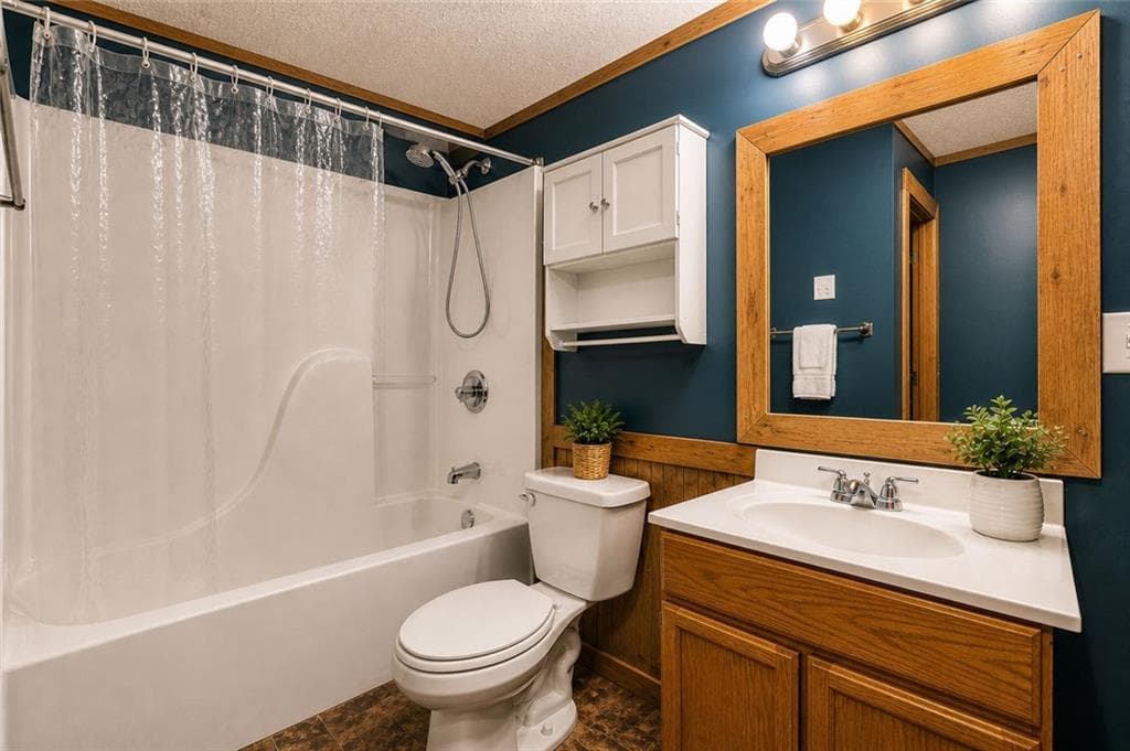 5 bedroom, 2 bathroom, 2,032 sq ft single family residence for sale at 711 ARP Road, Mineral Bluff, GA 30559 — photo 9