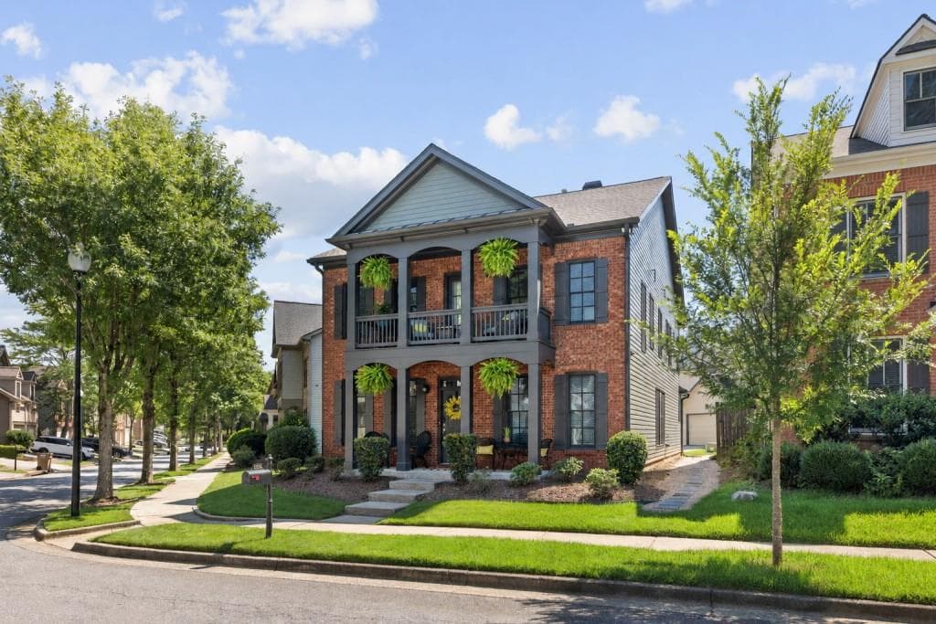 4 bedroom, 4 bathroom, 2,532 sq ft single family residence for sale at 1516 Baxley Pine Trace, Suwanee, GA 30024 — photo 2