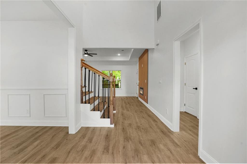 5 bedroom, 4 bathroom, 5,525 sq ft single family residence for sale at 610 Herron Trace, South Fulton, GA 30349 — photo 3