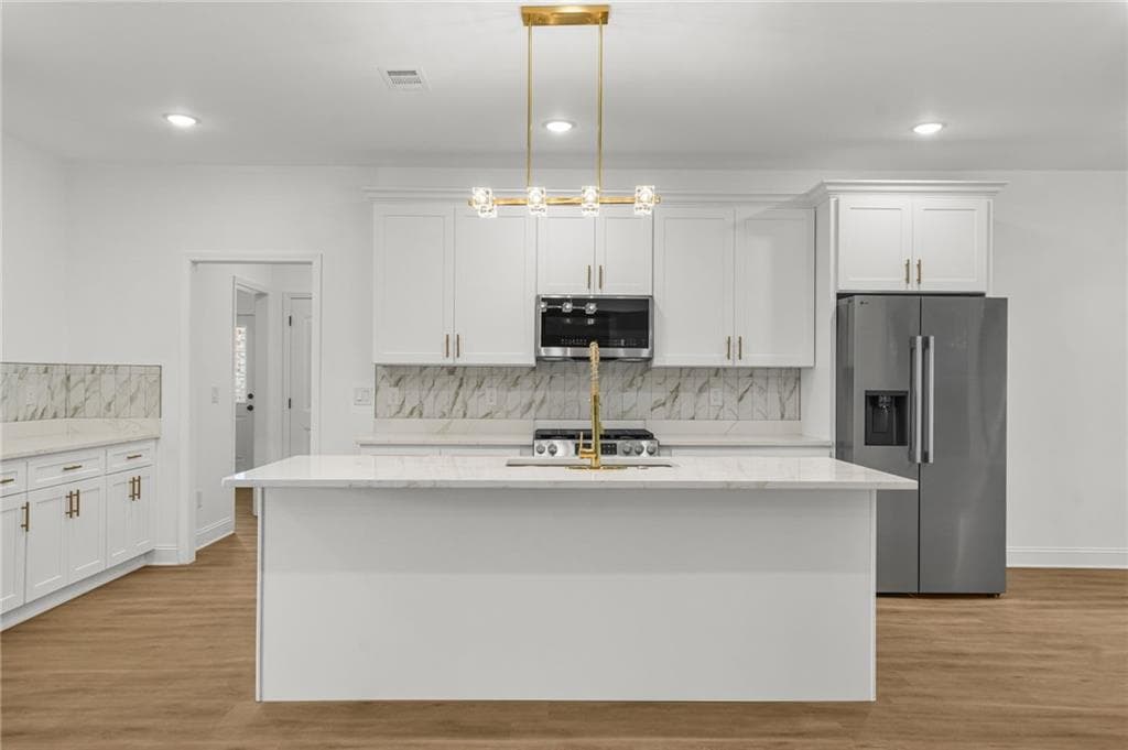 5 bedroom, 4 bathroom, 5,525 sq ft single family residence for sale at 610 Herron Trace, South Fulton, GA 30349 — photo 5
