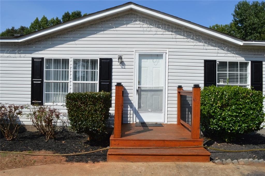 3 bedroom, 1,782 sq ft home for sale at 125 Overlook Ridge Court, Alto, GA